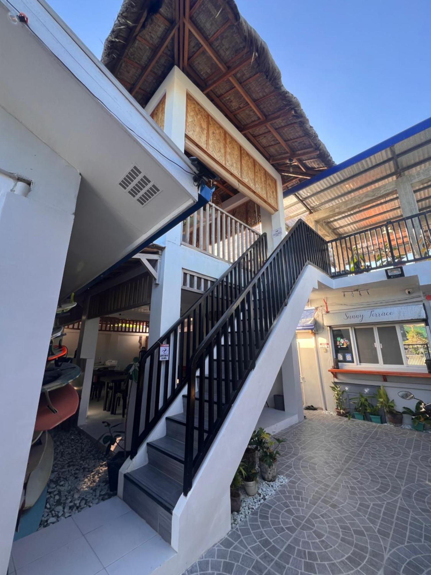 巴莱尔 Sunny Terrace酒店 外观 照片
